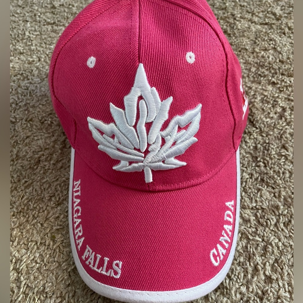 women's niagara falls cap